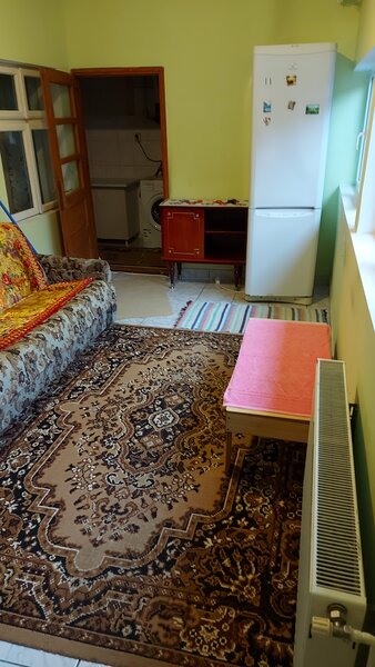 Sector 5, Carrefour Alexandria, Autogara Rahova, Bucuresti.