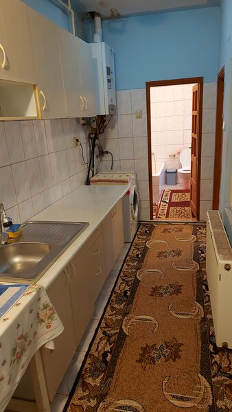 Sector 5, Carrefour Alexandria, Autogara Rahova, Bucuresti.